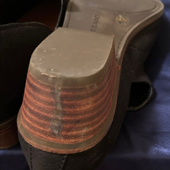 Lucky Brand Women’s Black Leather Loafers. Size 8.5  Slight normal wear. - Picture 8 of 9